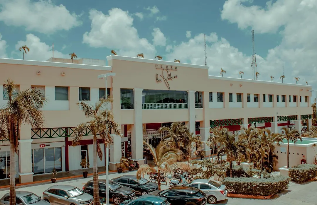 Sky Inn Hotel Cancún-1